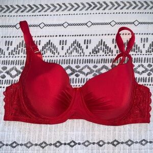 Elegant Red Lace Bra